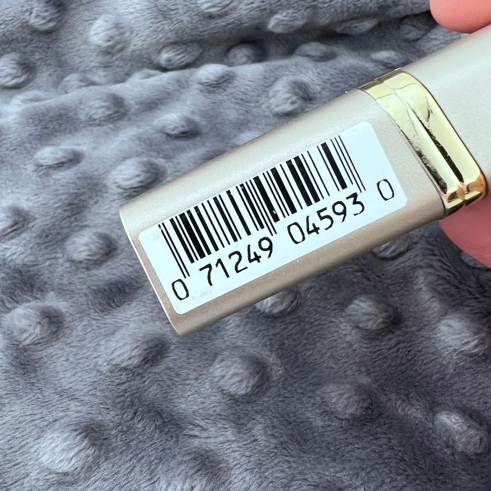L'Oreal‎ Colour Riche Lipstick 810 Sandstone Discontinued Shade New
